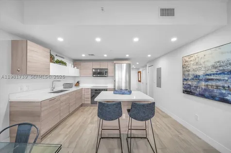 16385 Biscayne Boulevard North Miami Beach FL 33160