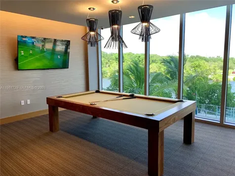 16385 Biscayne Boulevard North Miami Beach FL 33160