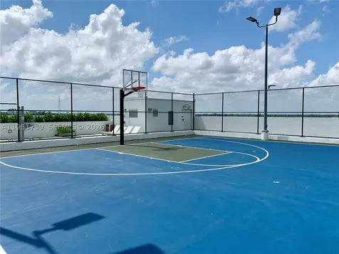 16385 Biscayne Boulevard North Miami Beach FL 33160
