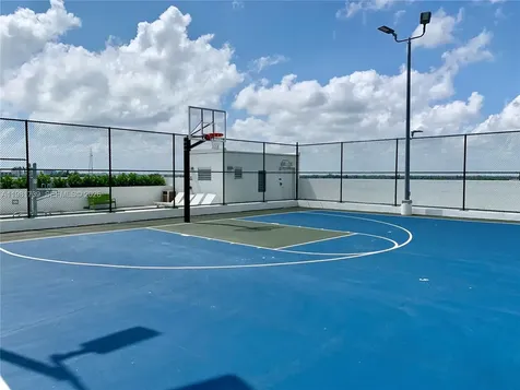 16385 Biscayne Boulevard North Miami Beach FL 33160
