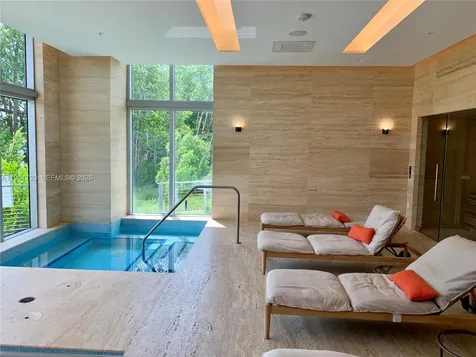 16385 Biscayne Boulevard North Miami Beach FL 33160