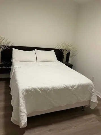 16 NW 10 Avenue Cape Coral FL 33993