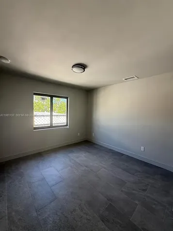 2810 NW 9th Court Fort Lauderdale FL 33311