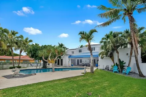 1021 N Greenway Drive Coral Gables FL 33134
