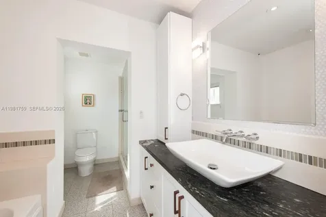 717 Benevento Avenue Coral Gables FL 33146