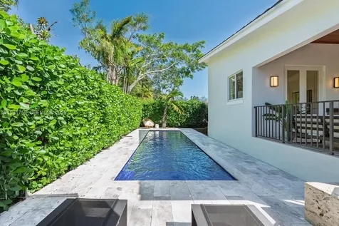 717 Benevento Avenue Coral Gables FL 33146