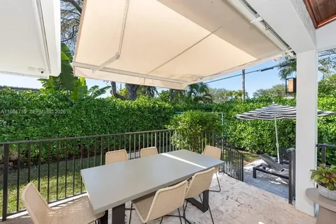 717 Benevento Avenue Coral Gables FL 33146