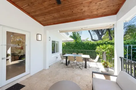 717 Benevento Avenue Coral Gables FL 33146