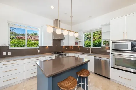 717 Benevento Avenue Coral Gables FL 33146