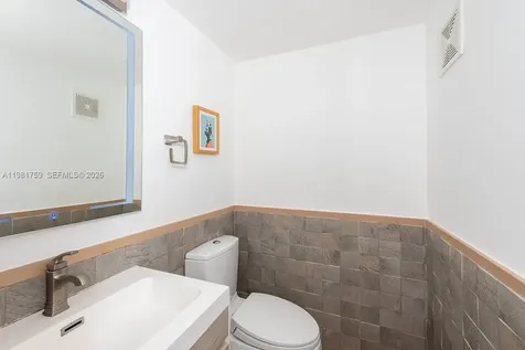 717 Benevento Avenue Coral Gables FL 33146