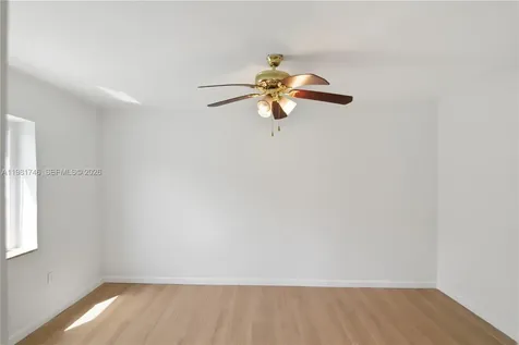 1431 NW 30th Street Miami FL 33142