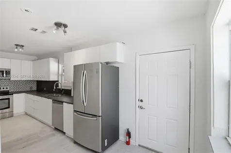 1431 NW 30th Street Miami FL 33142