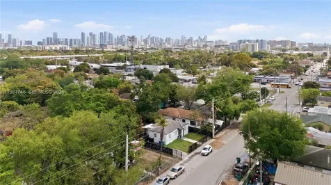 1431 NW 30th Street Miami FL 33142