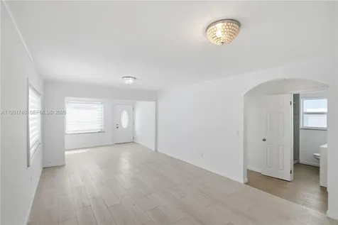 1431 NW 30th Street Miami FL 33142