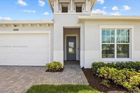 1204 SE Woodbine Road Port St. Lucie FL 34984