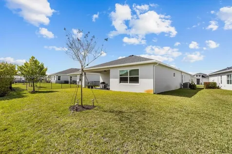1204 SE Woodbine Road Port St. Lucie FL 34984