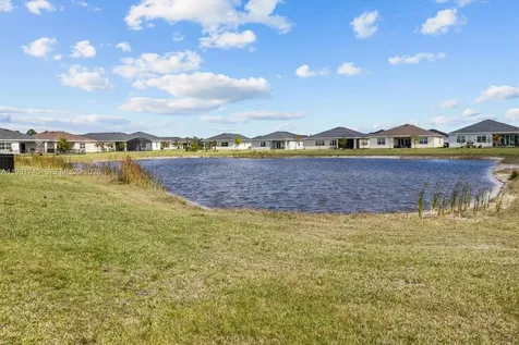 1204 SE Woodbine Road Port St. Lucie FL 34984
