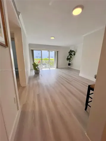 290 Sunrise Drive Key Biscayne FL 33149
