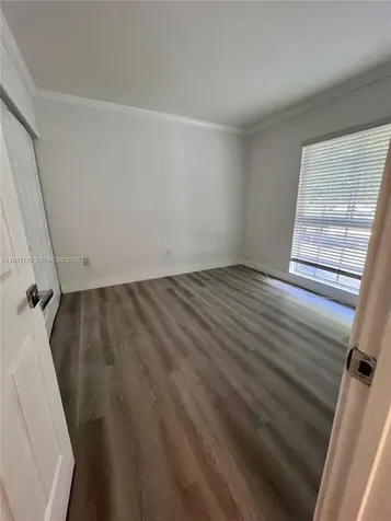 290 Sunrise Drive Key Biscayne FL 33149