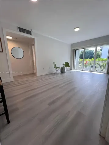 290 Sunrise Drive Key Biscayne FL 33149