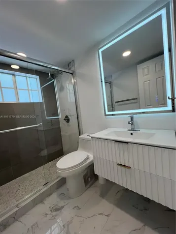 290 Sunrise Drive Key Biscayne FL 33149