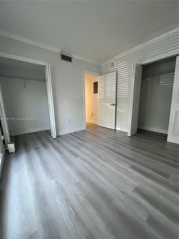 290 Sunrise Drive Key Biscayne FL 33149