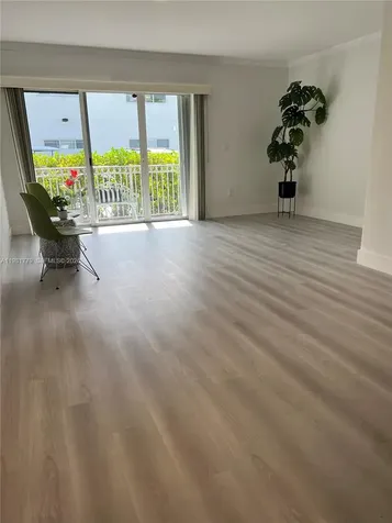 290 Sunrise Drive Key Biscayne FL 33149