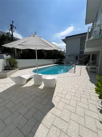 290 Sunrise Drive Key Biscayne FL 33149