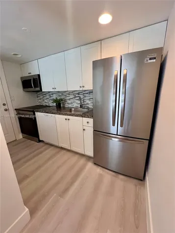 290 Sunrise Drive Key Biscayne FL 33149