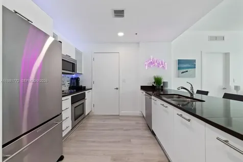 3301 NE 1st Avenue Miami FL 33137