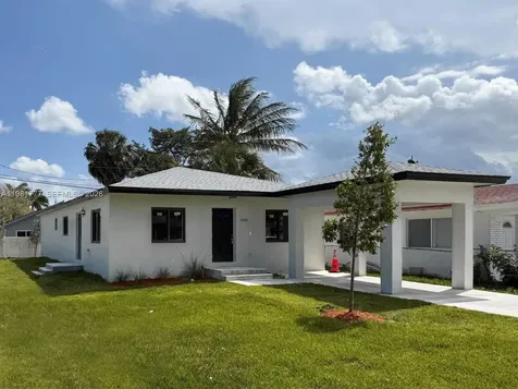 2806 NW 9th Court Fort Lauderdale FL 33311
