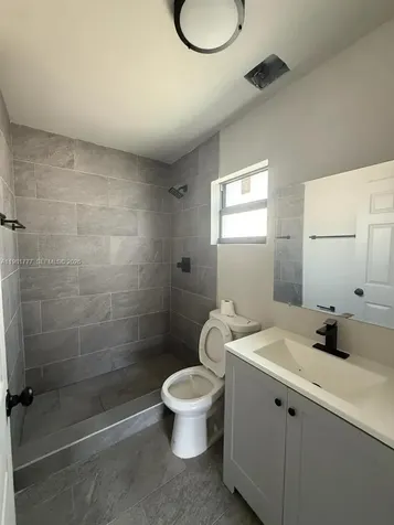 2806 NW 9th Court Fort Lauderdale FL 33311