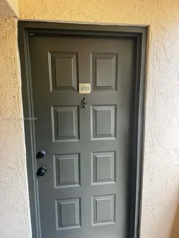 9999 Summerbreeze Drive Sunrise FL 33322