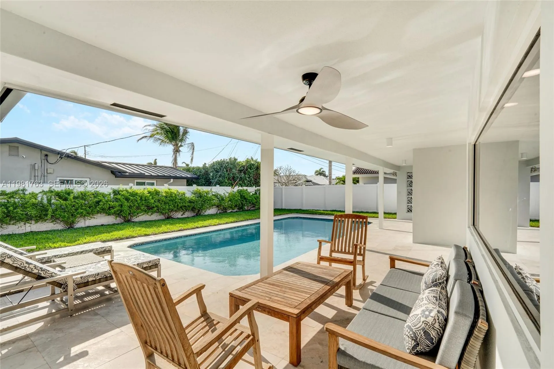 4460 NE 25th Avenue Lighthouse Point FL 33064