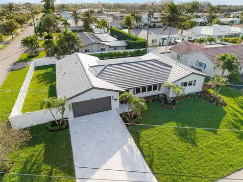 4460 NE 25th Avenue Lighthouse Point FL 33064