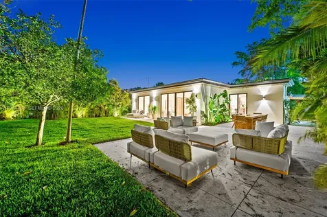 871 NE 128th Street North Miami FL 33161