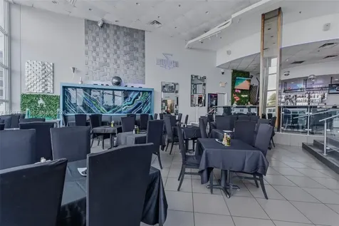 5445 Collins Avenue Miami Beach FL 33140
