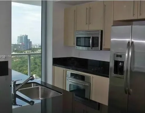 79 SW 12th Street Miami FL 33130