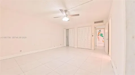 20300 W Country Club Drive Aventura FL 33180