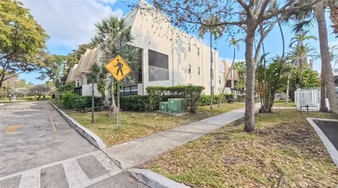 20300 W Country Club Drive Aventura FL 33180