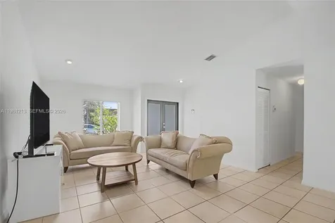 19920 Cutler Court Cutler Bay FL 33189