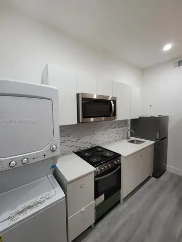 734 SW 4th Street Miami FL 33130
