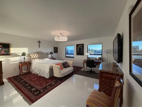 9350 W Bay Harbor Drive Bay Harbor Islands FL 33154