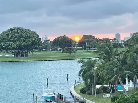 9350 W Bay Harbor Drive Bay Harbor Islands FL 33154