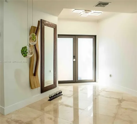 4957 NW 93rd Doral Place Doral FL 33178