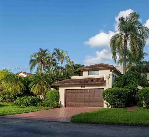 4957 NW 93rd Doral Place Doral FL 33178
