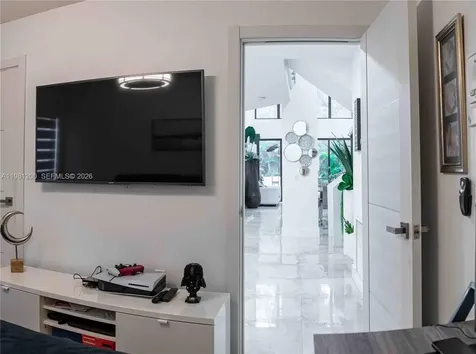 4957 NW 93rd Doral Place Doral FL 33178