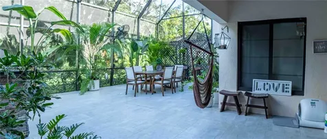 4957 NW 93rd Doral Place Doral FL 33178