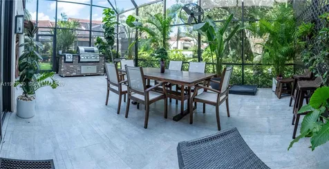 4957 NW 93rd Doral Place Doral FL 33178