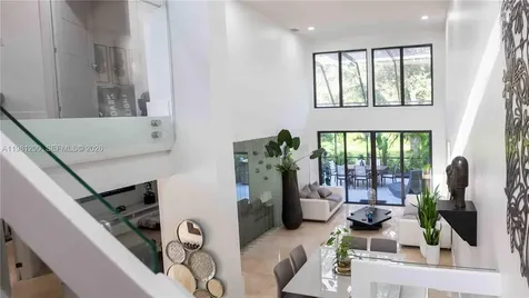 4957 NW 93rd Doral Place Doral FL 33178
